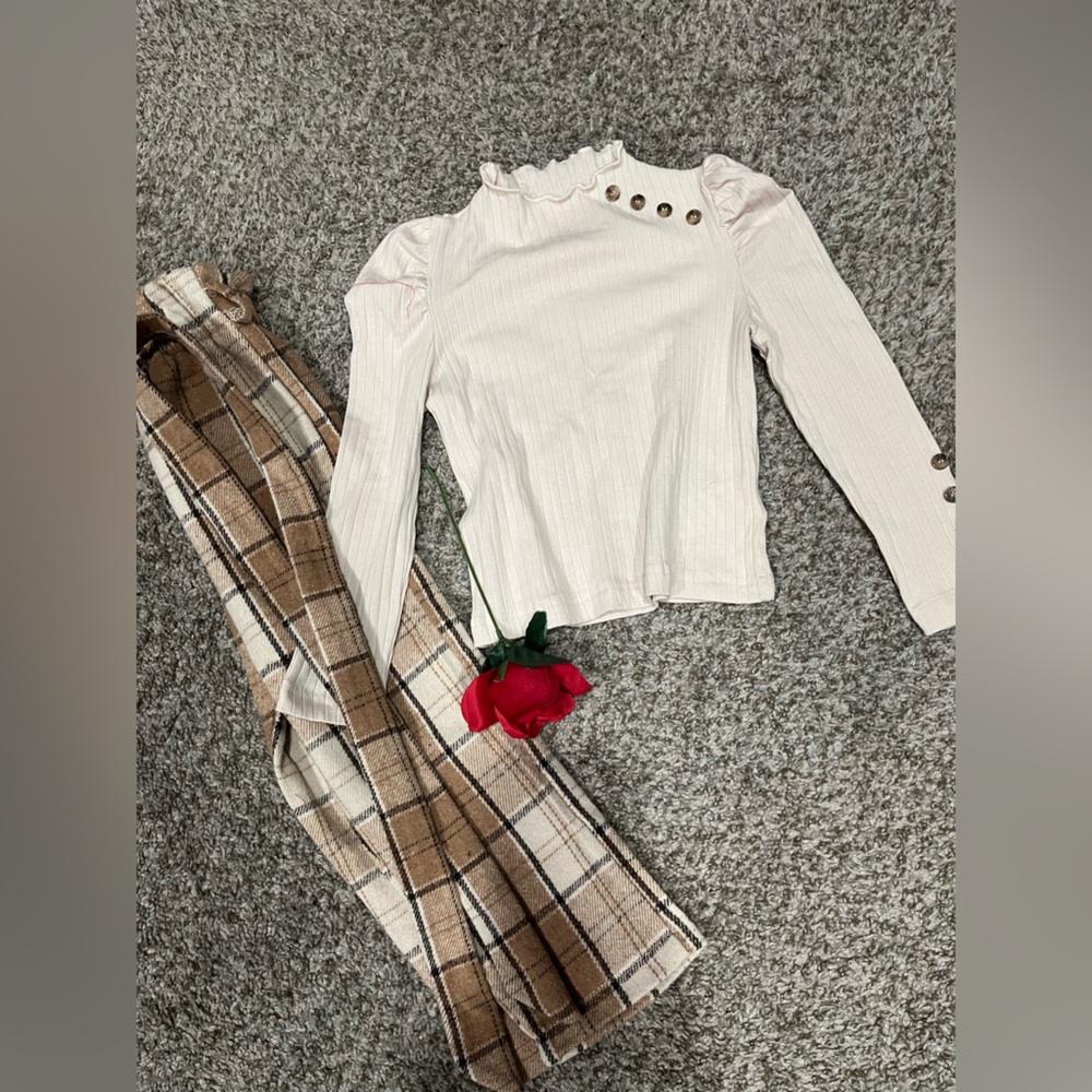 Cream Ribbed Top and Plaid Set - Picture 2 of 2